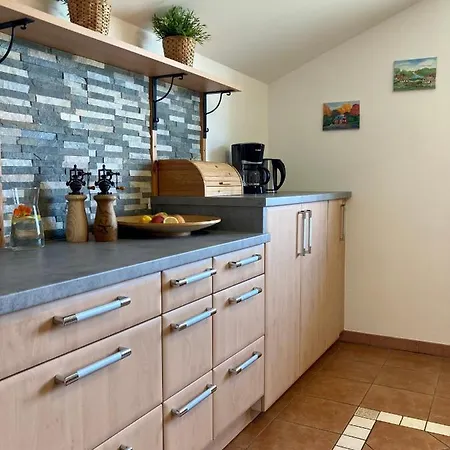 Heissgut Apartman *